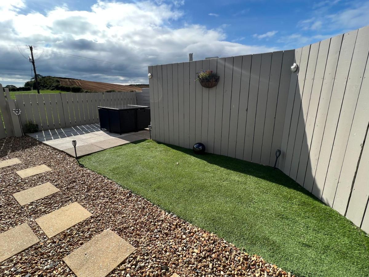 Kirkistown Smythe Cottage מראה חיצוני תמונה