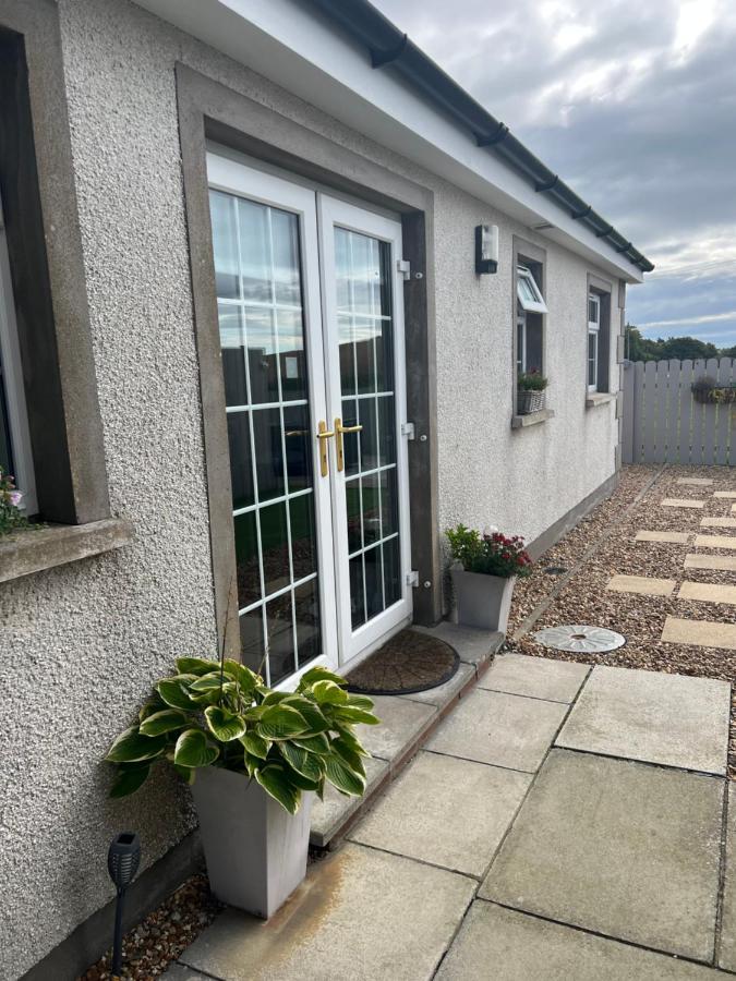 Kirkistown Smythe Cottage מראה חיצוני תמונה
